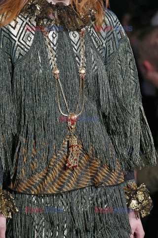 Anna Sui details