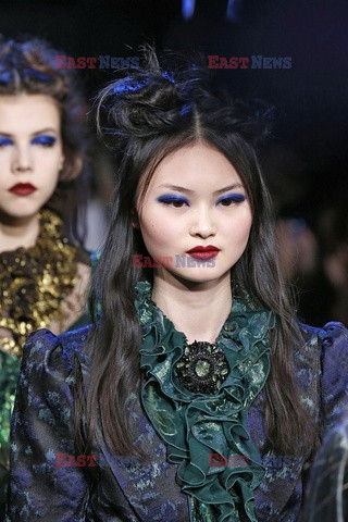 Anna Sui details