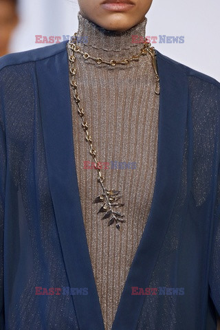 Chloe details