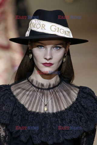 Dolce Gabbana details2