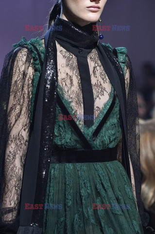 Elie Saab details