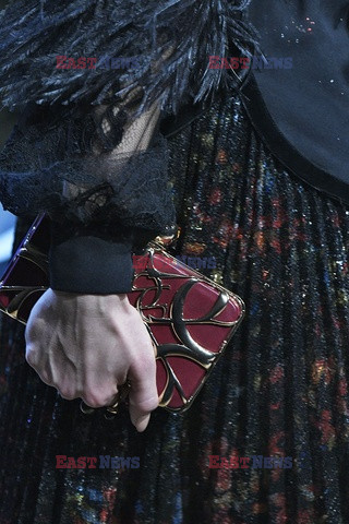 Elie Saab details