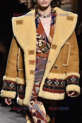 Etro details