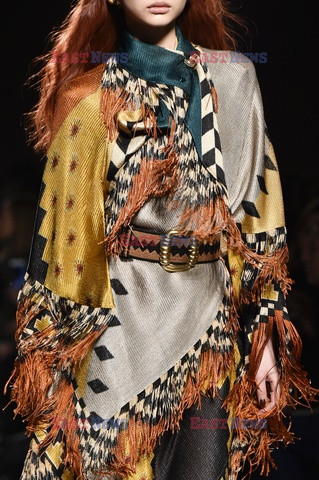 Etro details