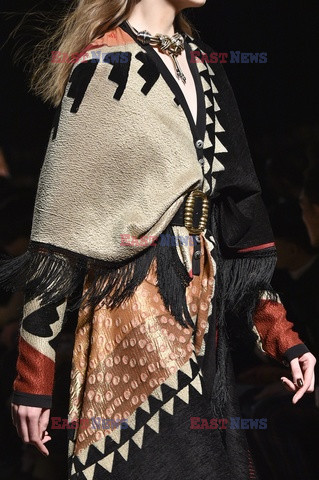 Etro details