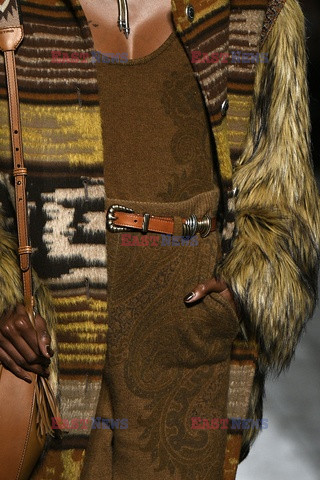 Etro details