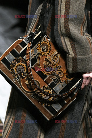 Etro details