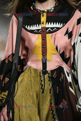 Etro details