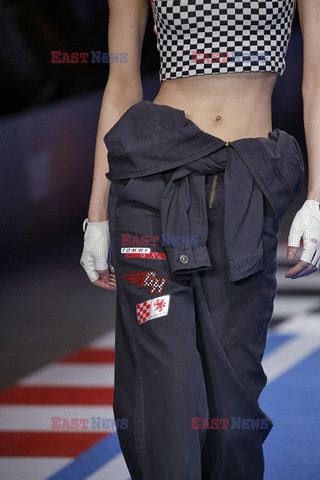 Hilfiger Details