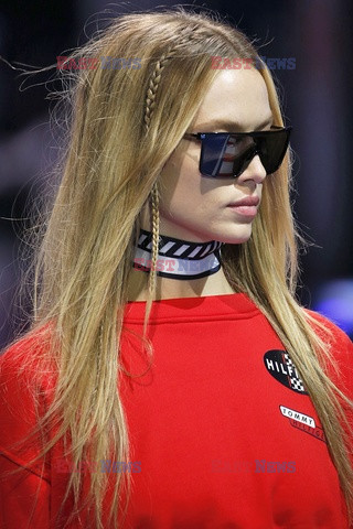 Hilfiger Details