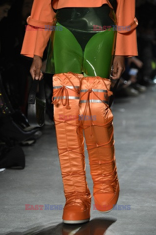 Jeremy Scott details