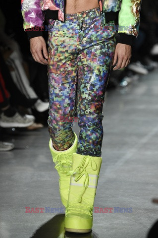 Jeremy Scott details