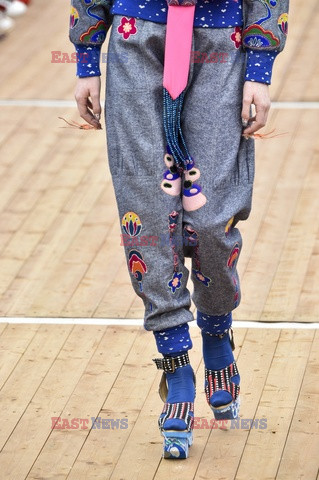 Manish Arora details