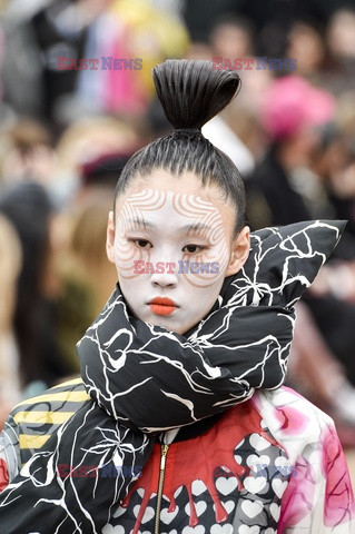 Manish Arora details