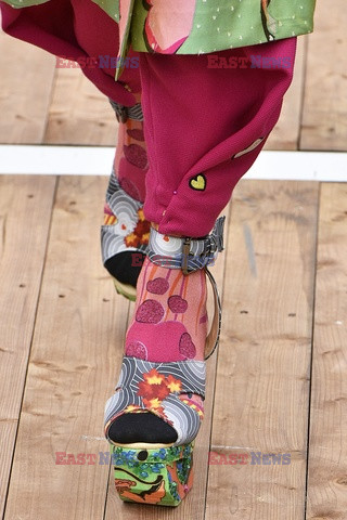 Manish Arora details