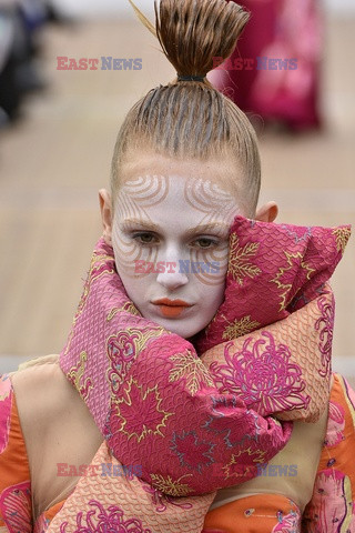 Manish Arora details