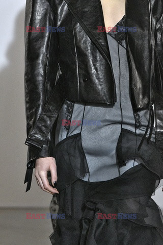 Olivier Theyskens details