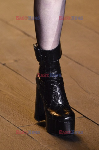 Saint Laurent details