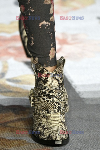 Zimmermann Details