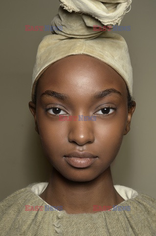 Uma Wang backstage beauty