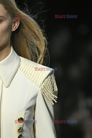 Alberta Ferretti details