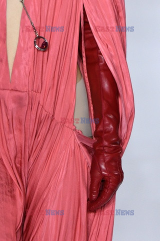 Ann Demeulemeester detaiis details