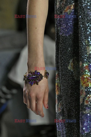 Anna Sui details