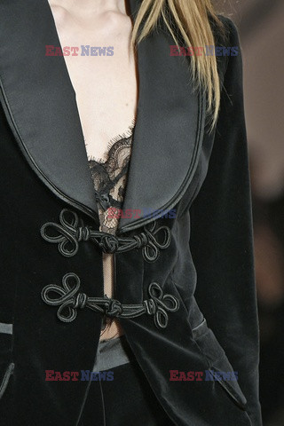 Blumarine details