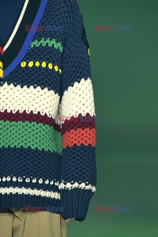 Lacoste details details