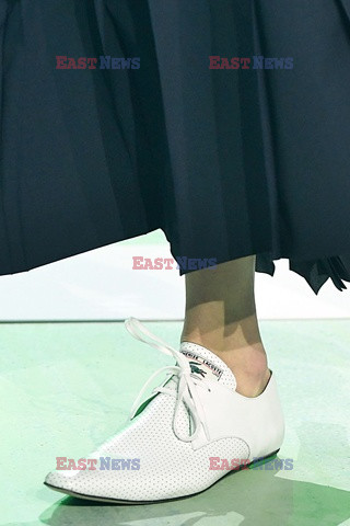 Lacoste details details