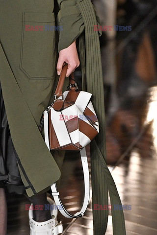 Loewe details details