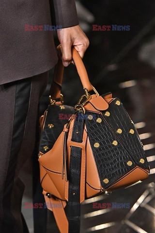 Loewe details details