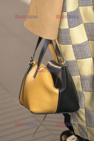 Loewe details details