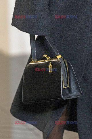 Loewe details details