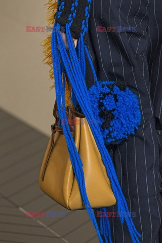 Loewe details details