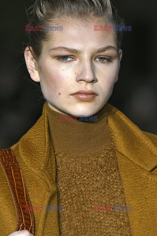 Max Mara details