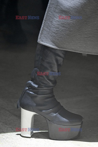 Rick Owens details details