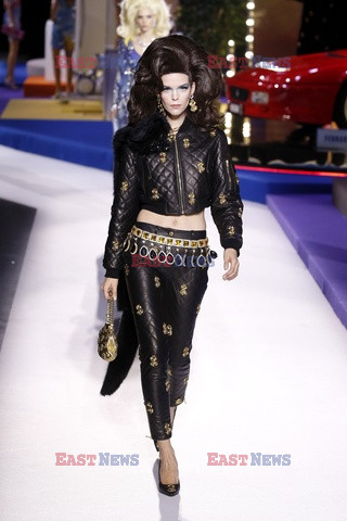 Moschino LB