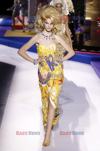 Moschino LB