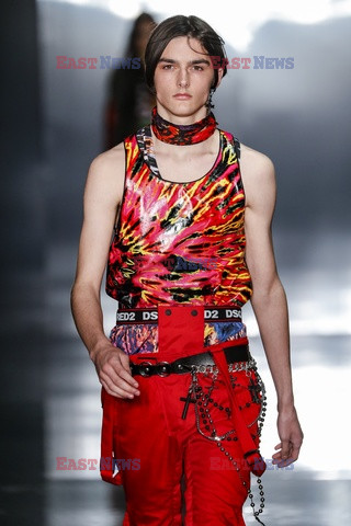 DSQUARED2