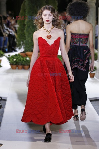 Oscar de  La Renta LB