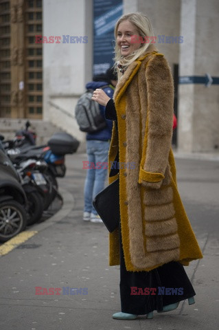 Acne Studios woman 46 Men's Street Style