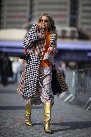 Tory Burch Street Style