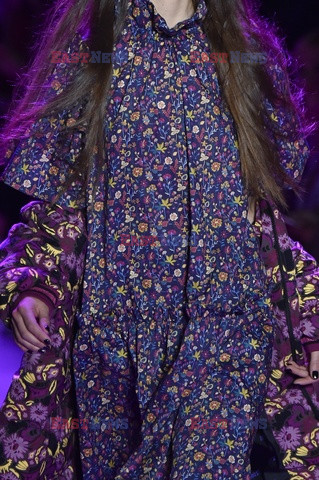 Anna Sui Details