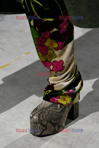 Dries Van Noten Details