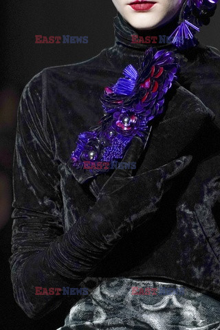 Dries Van Noten Details