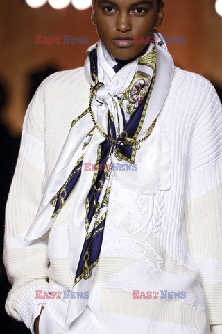 Tommy Hilfiger details