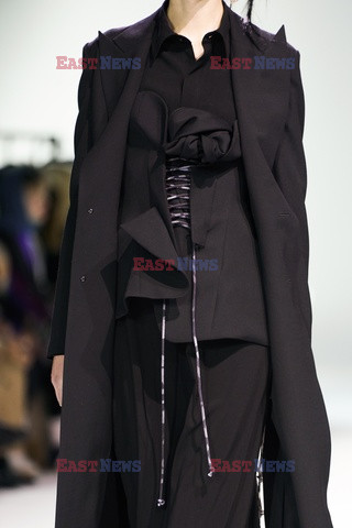 Yohji Yamamoto Details