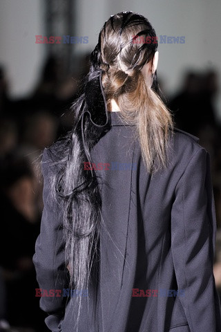 Yohji Yamamoto Details