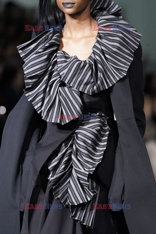 Yohji Yamamoto Details